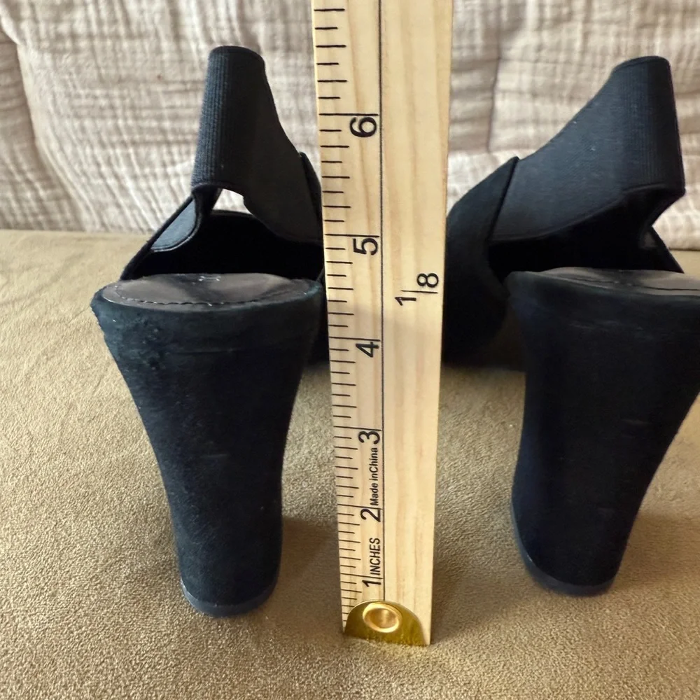 Donald Pliner Black Suede High Heel Sling-back Pointed Toe Pumps Size 9.5 Med